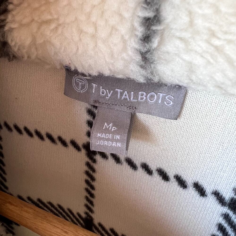 T by Talbots Jacket Womens SZ MP Black and White Merry Plaid Cozy Sherpa Outdoor - Picture 2 of 16